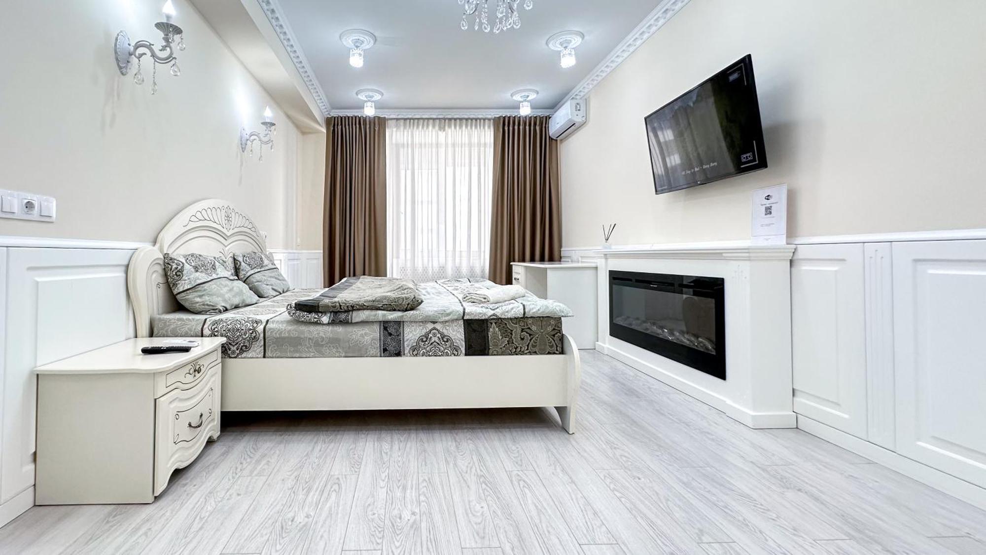 Business Class Apartments In The City Center Chişinǎu Buitenkant foto