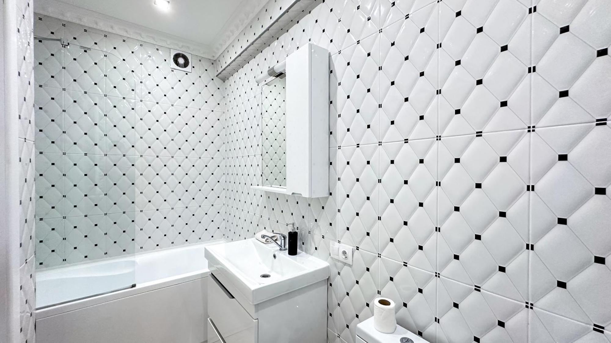 Business Class Apartments In The City Center Chişinǎu Buitenkant foto