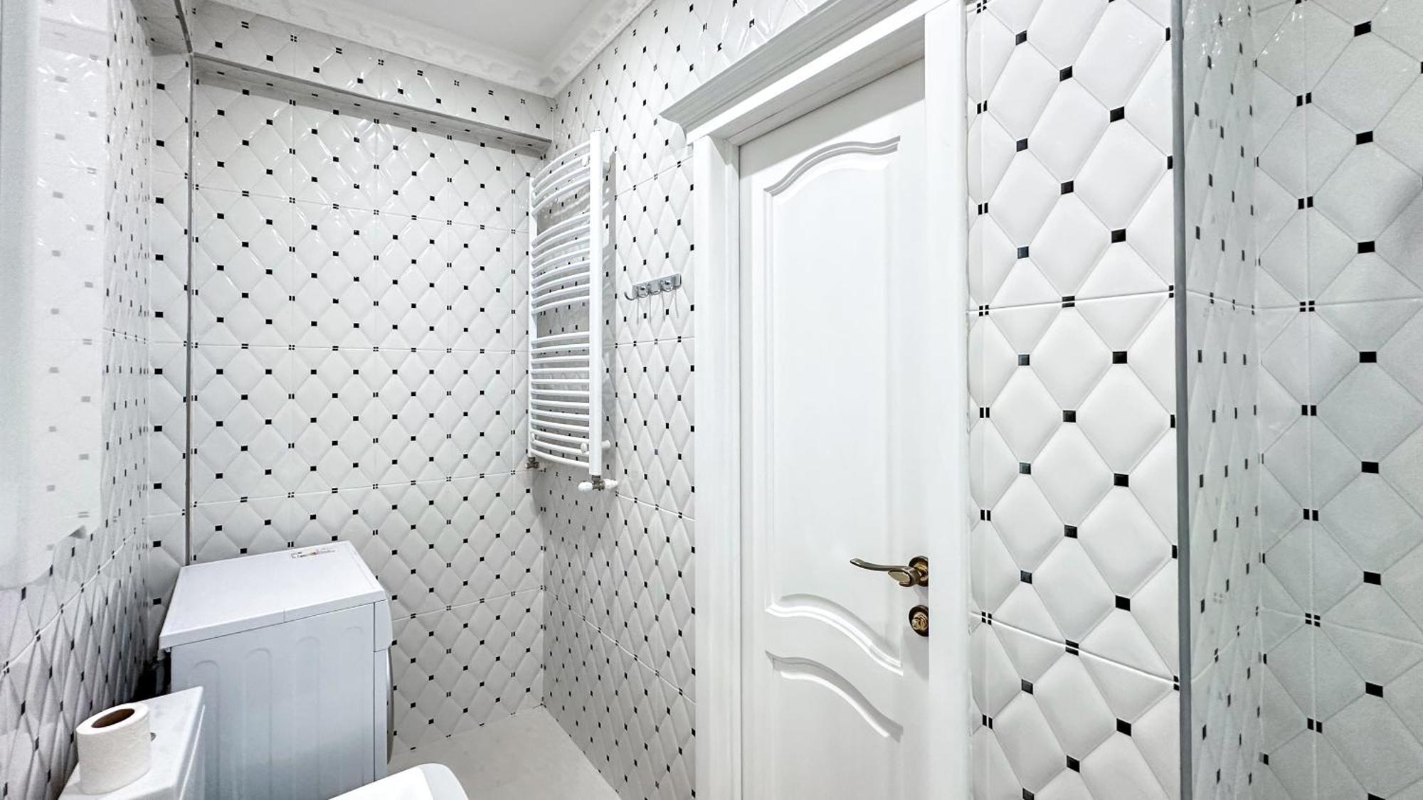 Business Class Apartments In The City Center Chişinǎu Buitenkant foto