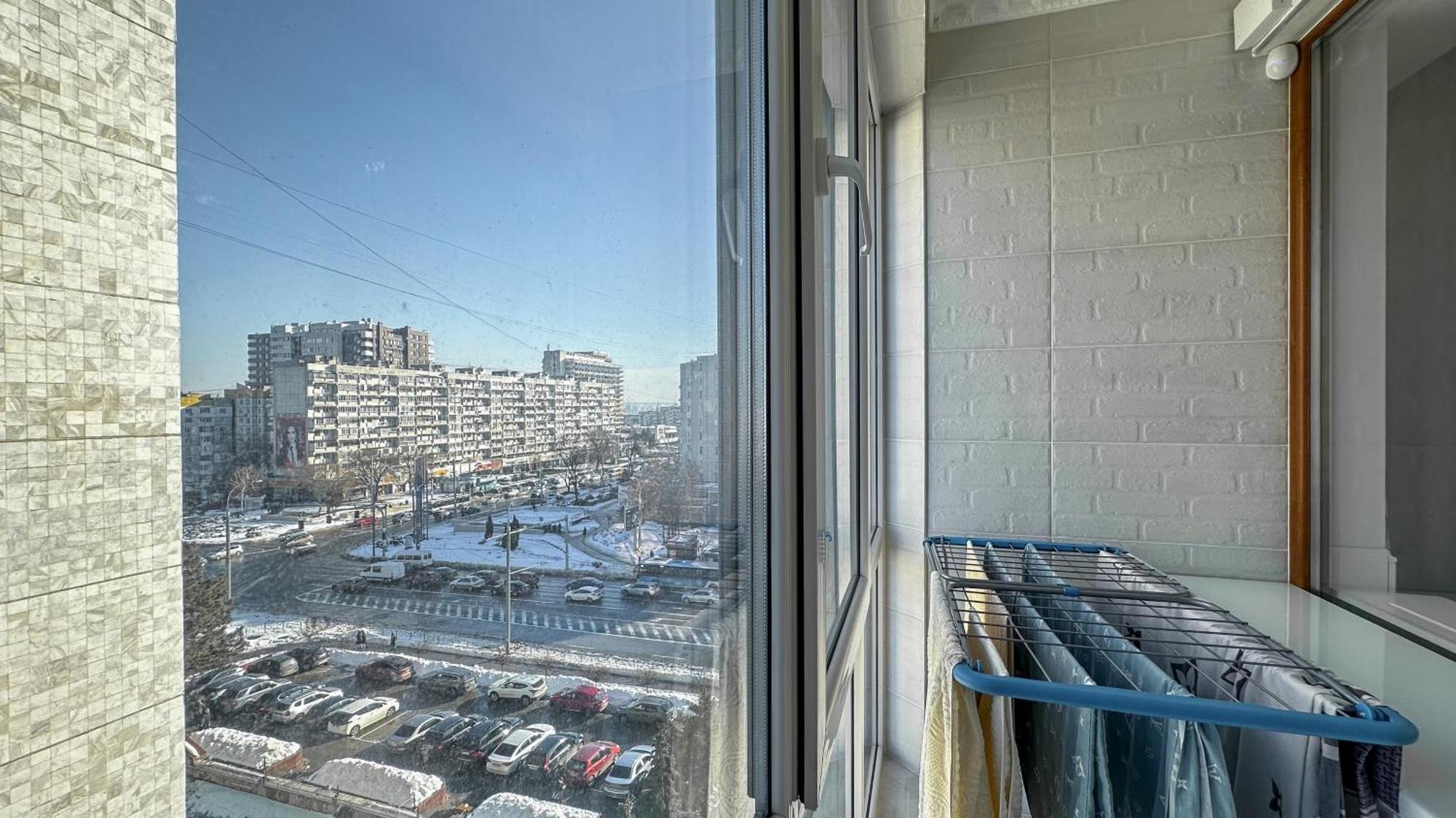 Business Class Apartments In The City Center Chişinǎu Buitenkant foto