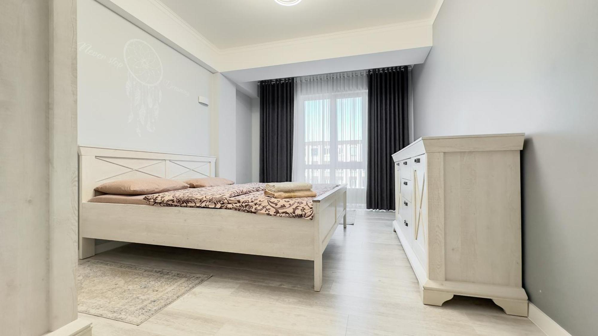 Business Class Apartments In The City Center Chişinǎu Buitenkant foto