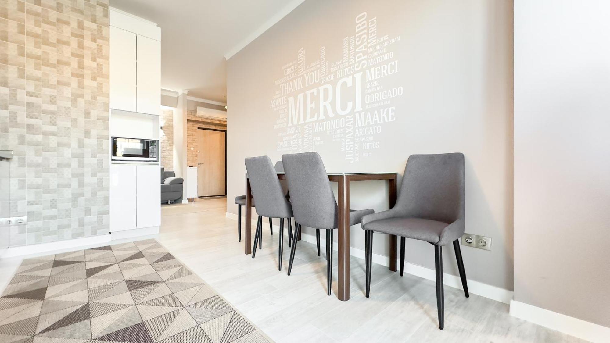 Business Class Apartments In The City Center Chişinǎu Buitenkant foto