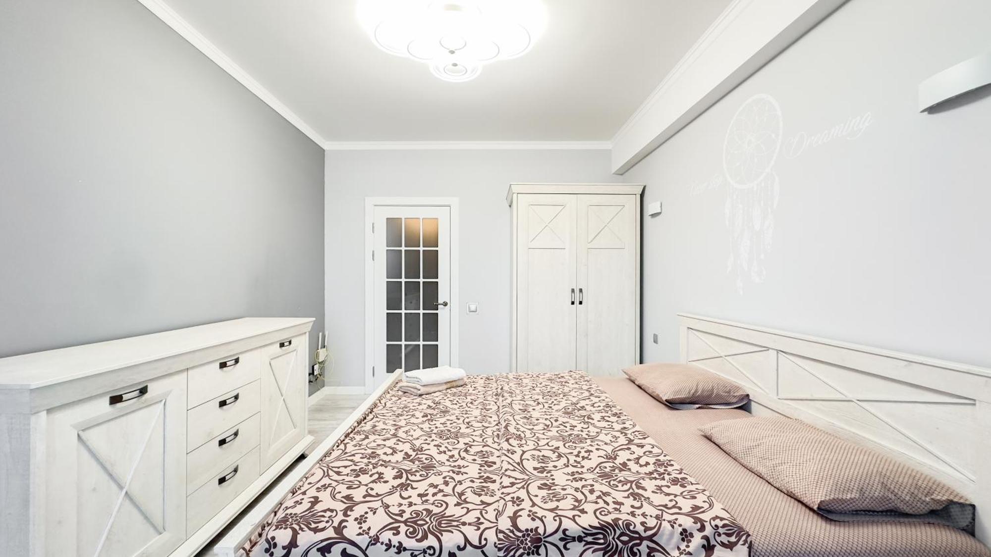 Business Class Apartments In The City Center Chişinǎu Buitenkant foto