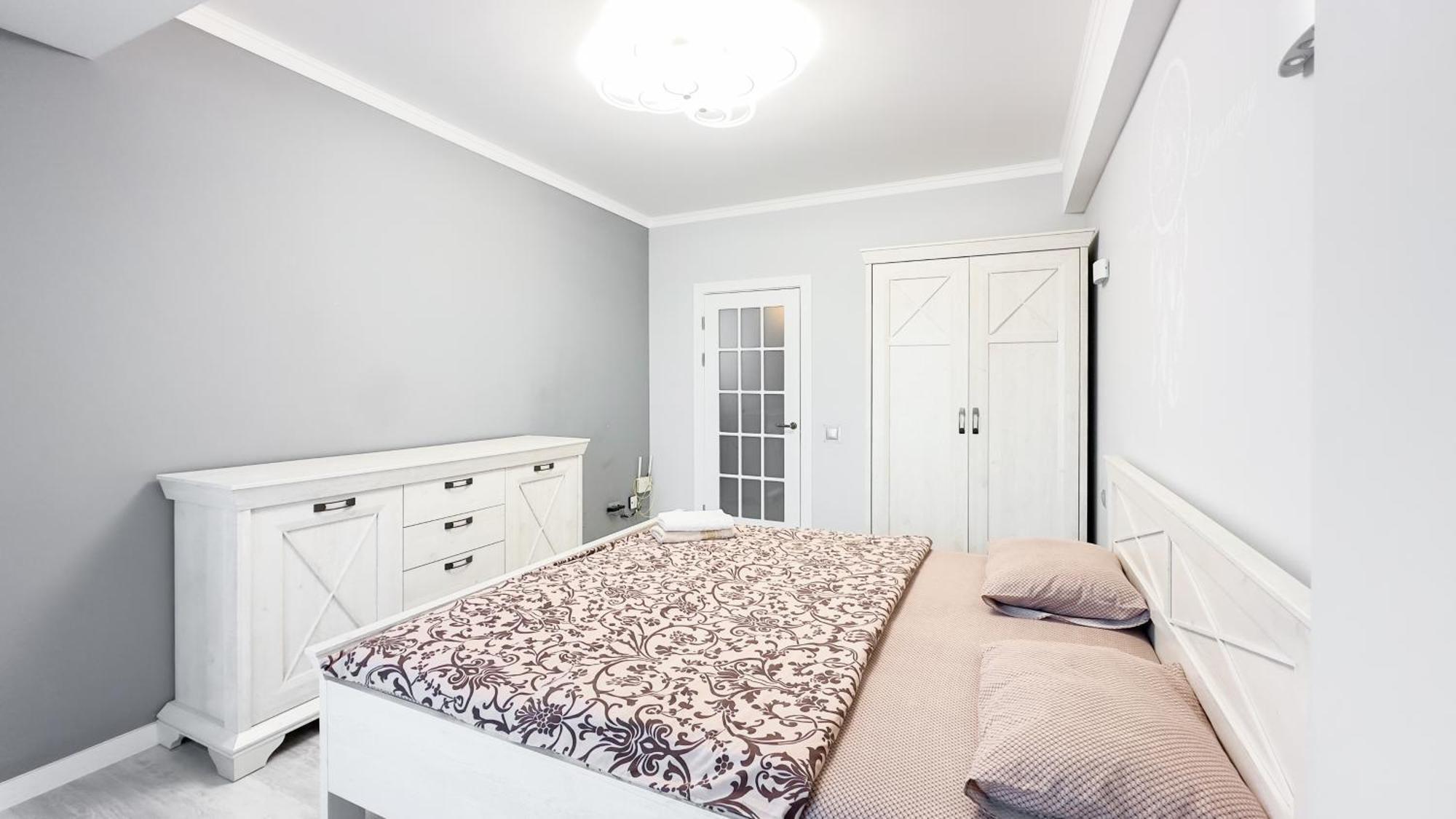 Business Class Apartments In The City Center Chişinǎu Buitenkant foto